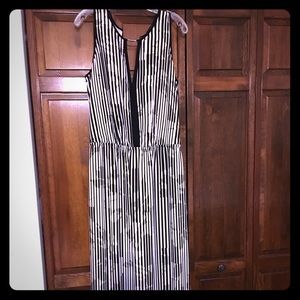 White House Black Market black & white maxi.